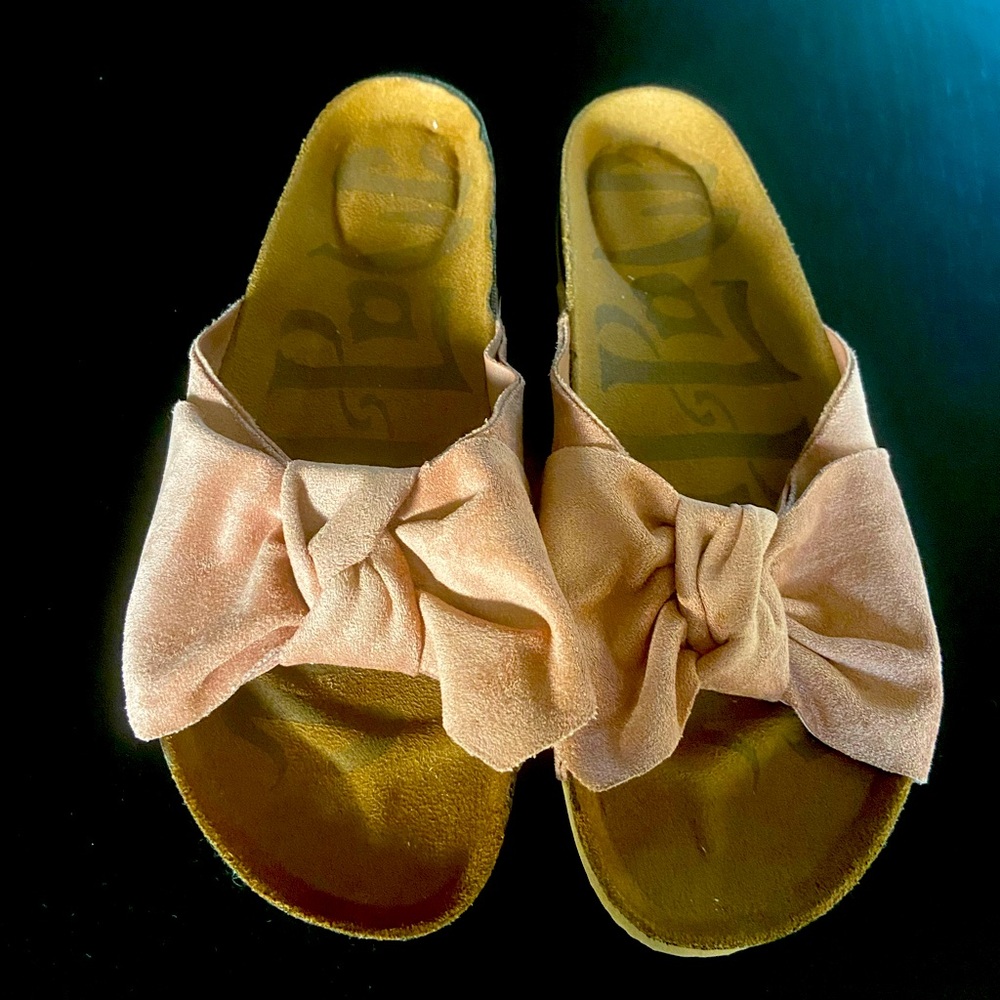 Bow slides